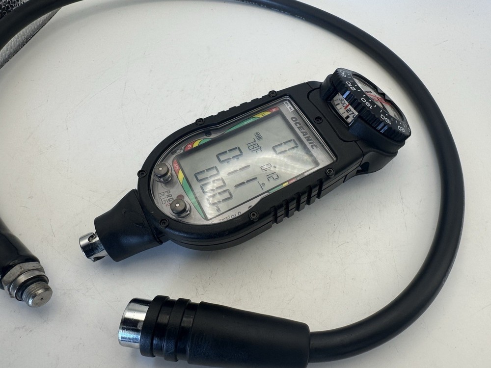 Clean Oceanic Pro Plus 2 Scuba Dive Computer, Quick Disconnect, New Battery