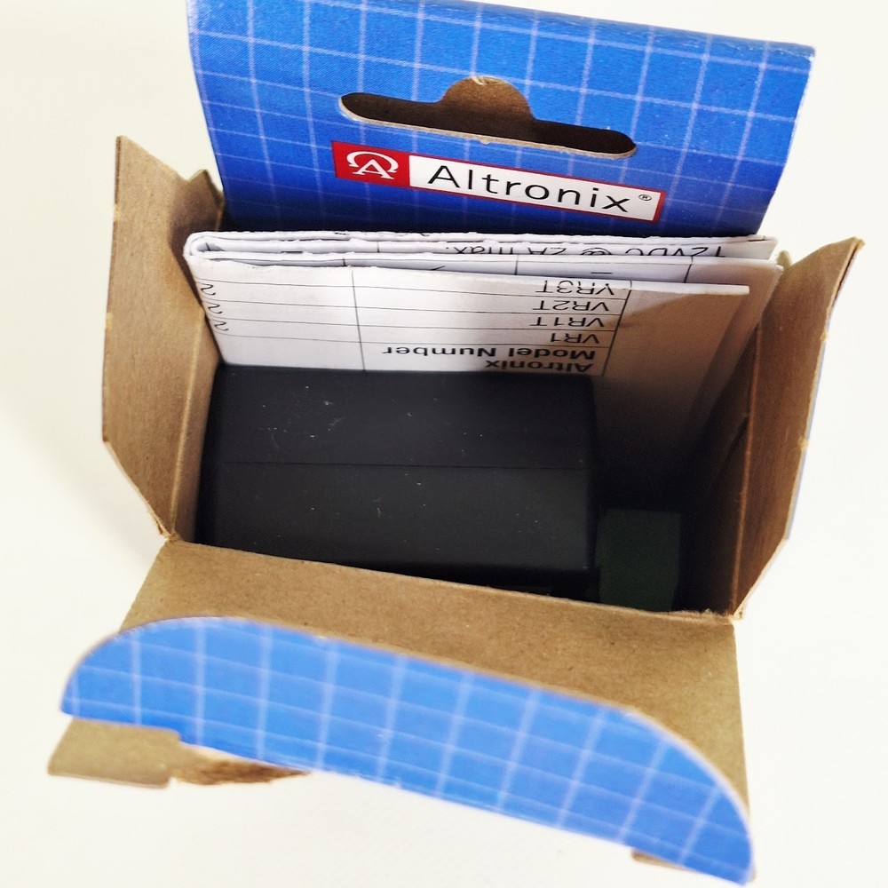 Altronix VR4T Power Conversion Module - 24VDC to 12VDC @ 3A Voltage Regulator