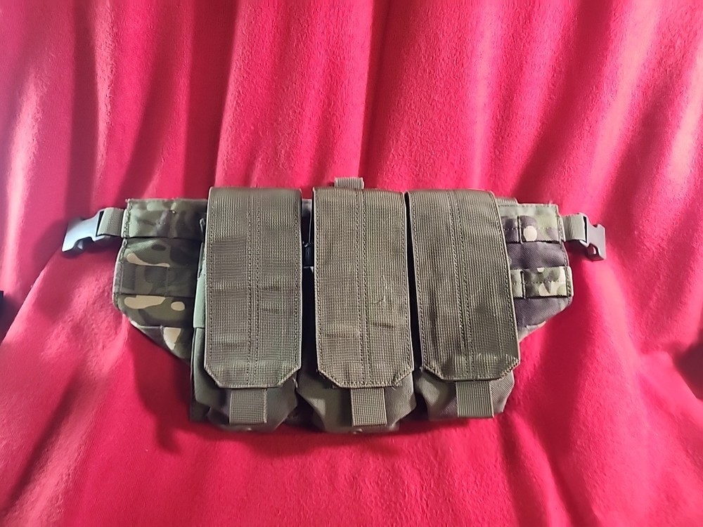 Lancer Tactical Air Soft 3 Pouch Ammo Cary