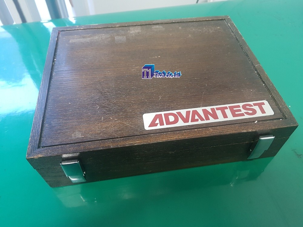 Advantest R17050 Automatic Calibration Kit. Opt.04