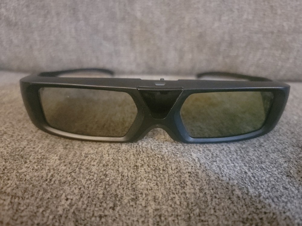 Sharp AN-3DG40 Black Bluetooth Wireless Connection Active 3D Glasses For Parts