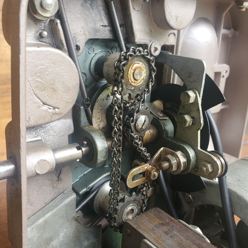 Cinekon-8 Synchro Type Variable Speed 8mm Projector