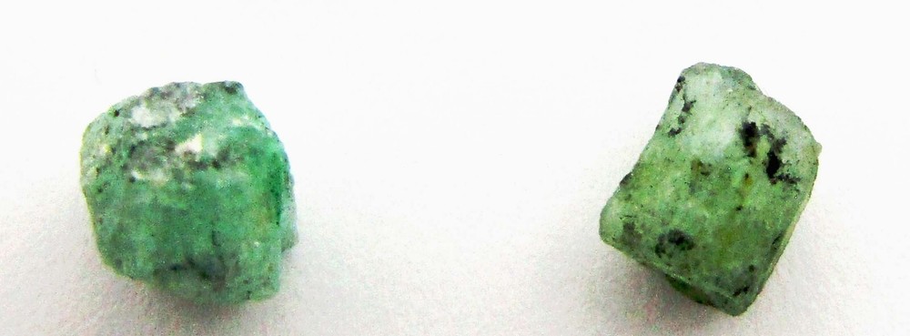 Raw Emerald Stone (1) in its Matrix