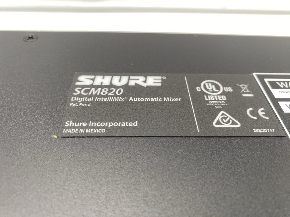 Shure SCM820 Digital IntelliMix Automatic Mixer