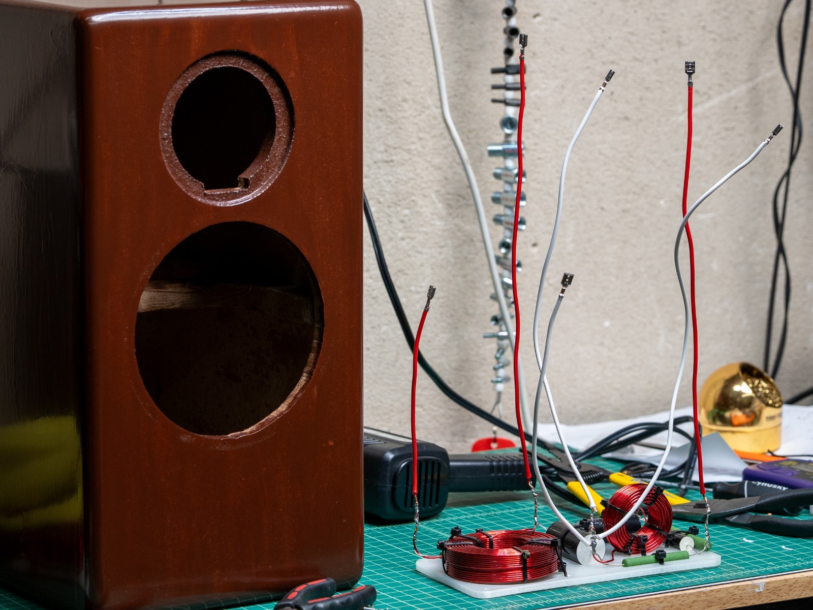 GR Research X-LS Encore Speaker Crossover Mounting Card