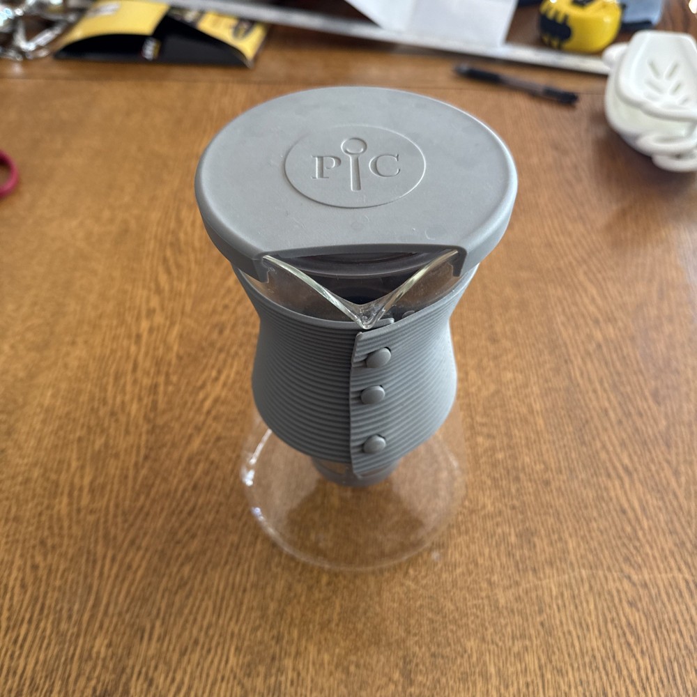 Pampered Chef Cold Brew Coffee Pitcher with Coffee Brewing Piece