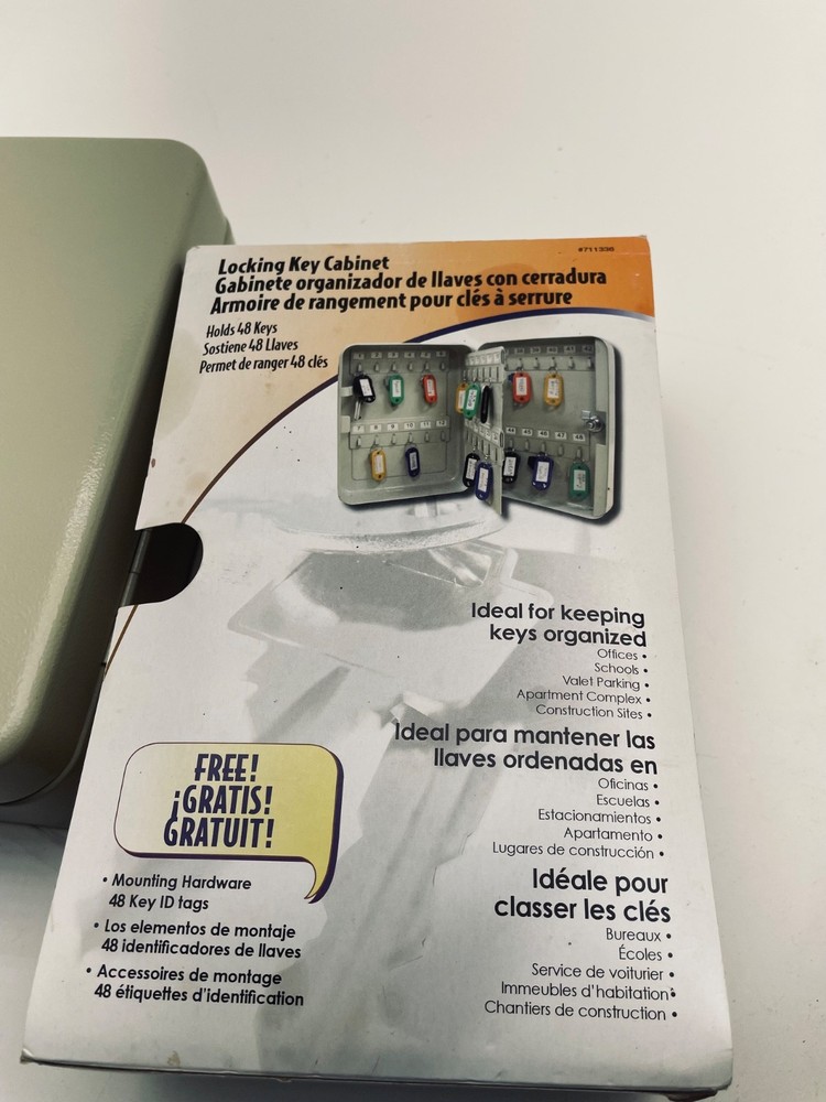 Locking key cabinet holds 48 keys