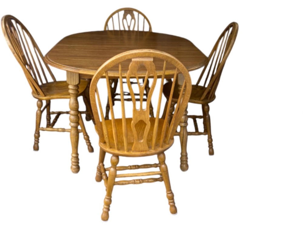 Cochrane Vintage Oval Solid Oak Dining Table set with 4 Windsor chairs