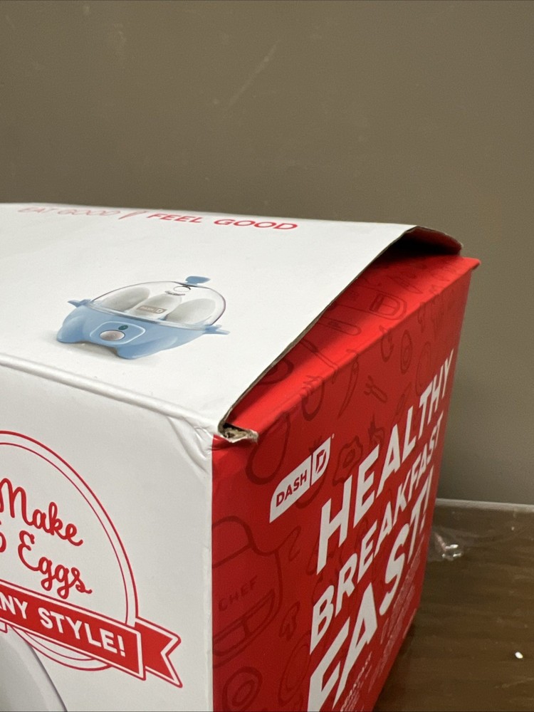 DASH Ultimate Deluxe Egg Cooker 6 Egg Capacity With Box