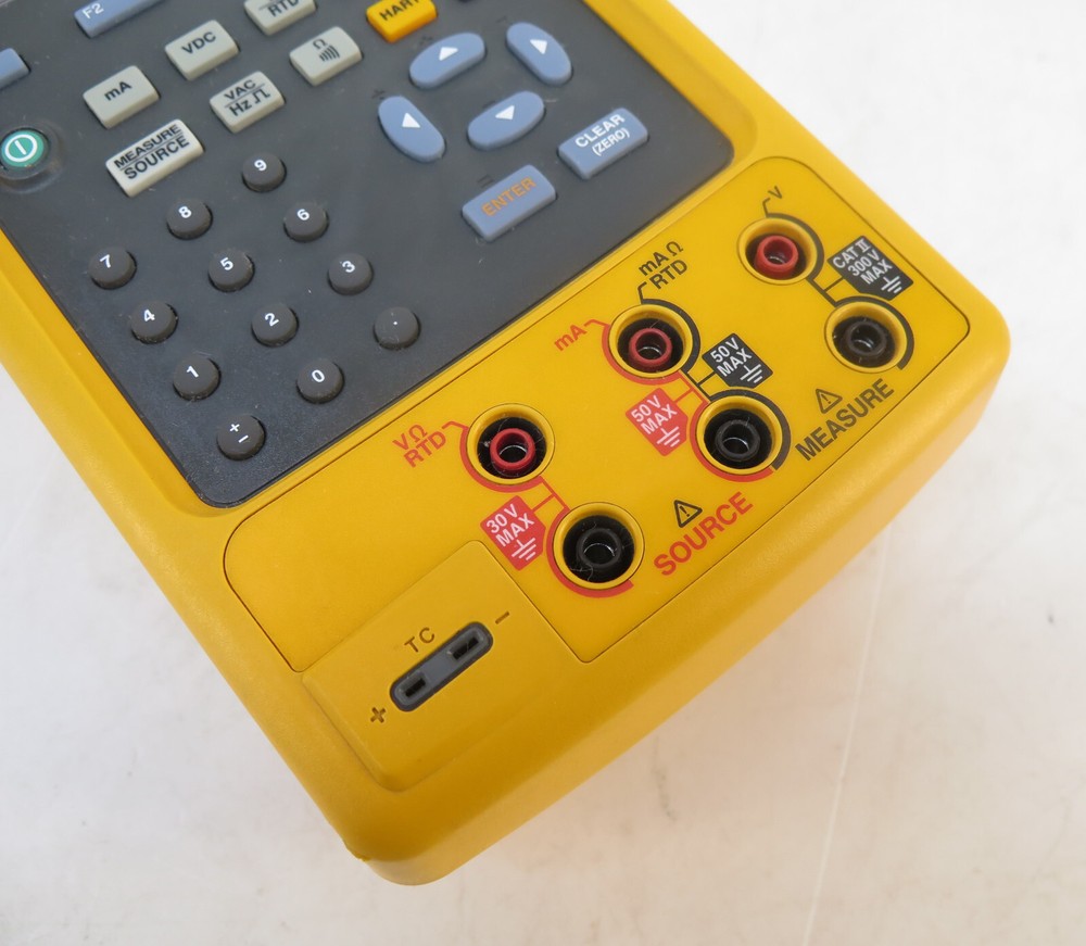 Fluke 754 Documenting Process Calibrator with HART Communication