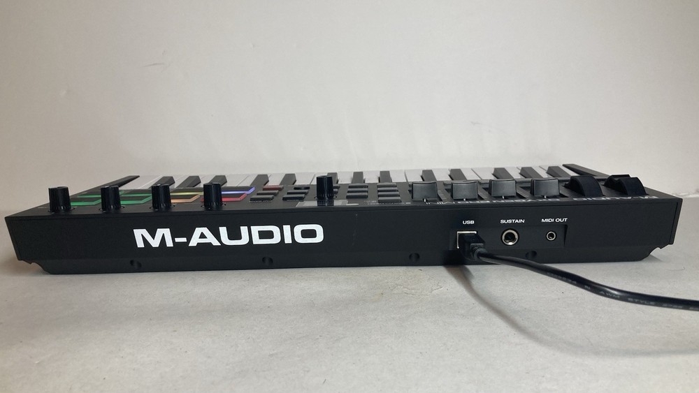 M-Audio Oxygen Pro Mini 32-key USB Midi Controller Tested Working