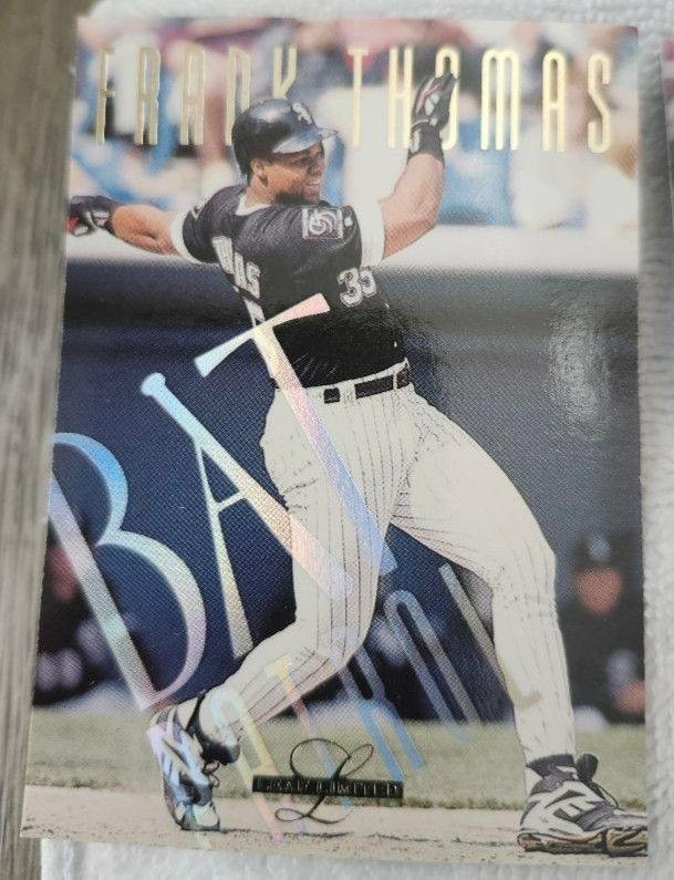 Leaf Limited Bat Patrol Complete 24 Card Set