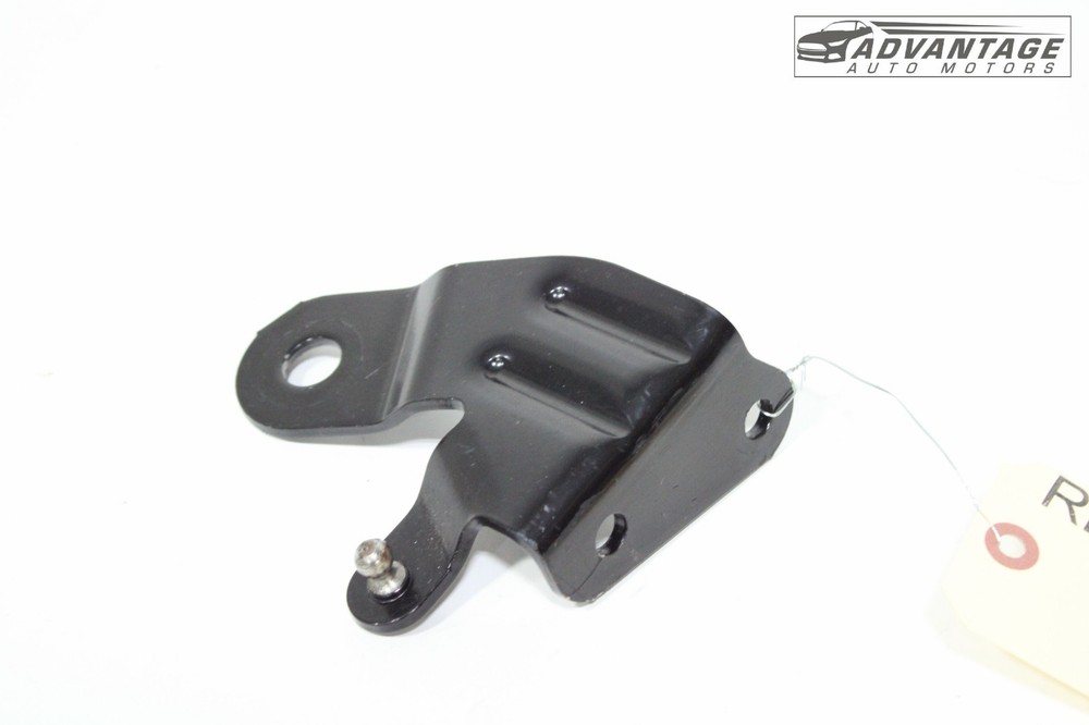 2017-24 FREIGHTLINER CASCADIA 126 REAR LEFT UPPER BED SLEEPER BUNK BRACKET OEM