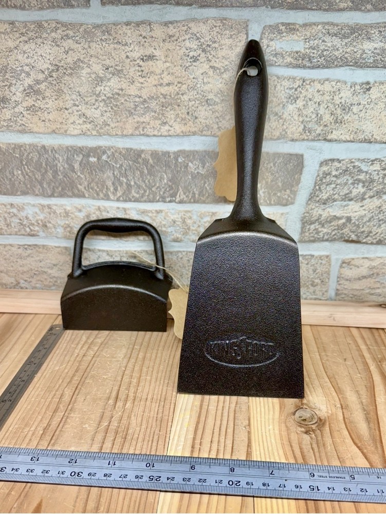 Cast Iron Spatula And Scraper/chopper,Repurposed From A Old Skillet.