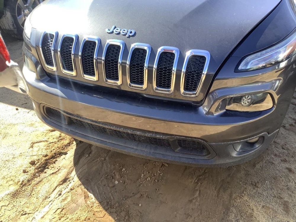 CHEROKEE 2016 Glove Box 4992949