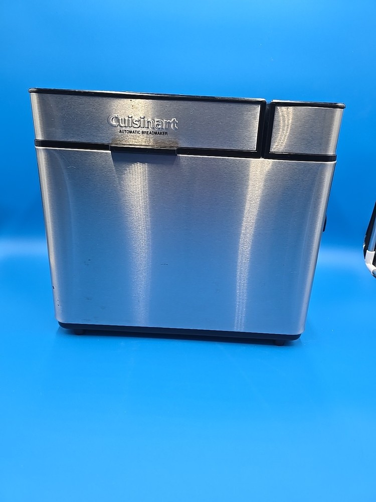 Cuisinart CBK100 Automatic Bread Maker Machine Silver 120VAC 500W