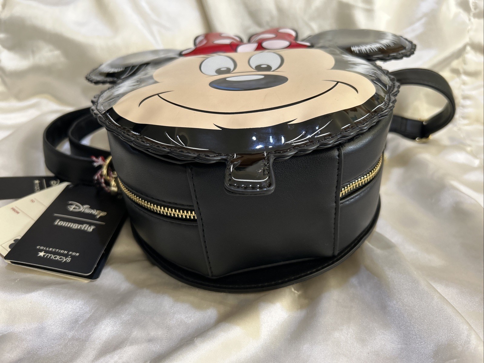 RARE NEW MACYS X LOUNGEFLY 1ST EDITION PARADE MINNIE MOUSE BALLOON AND EARS SET!