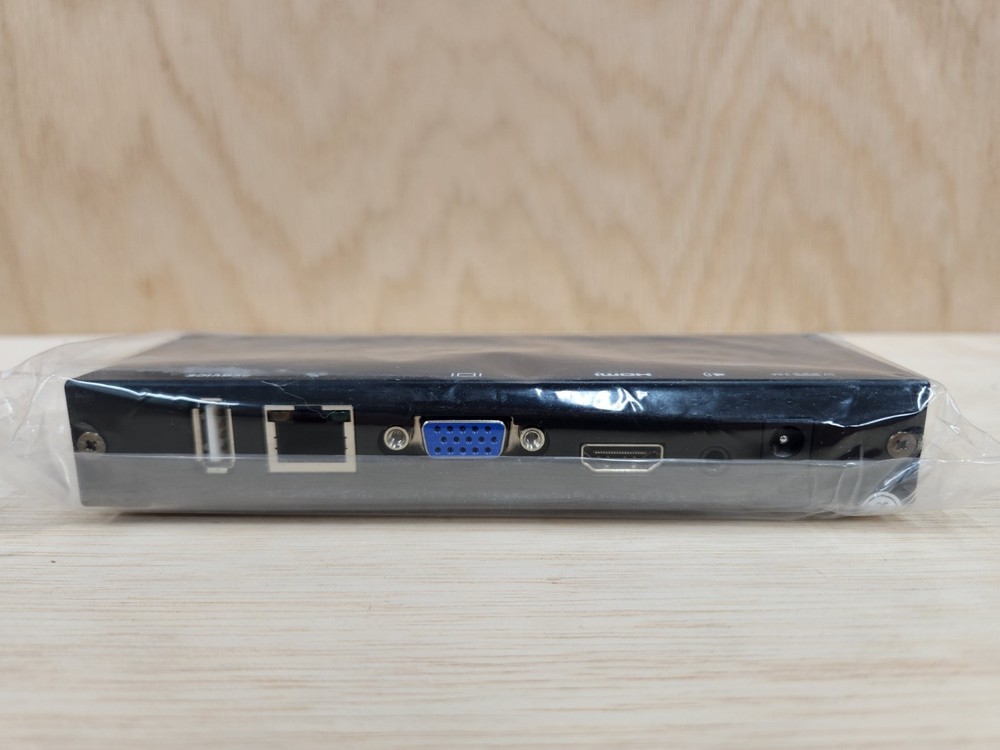 Crestron AM-101 Video Conversion and Connectivity Equipment