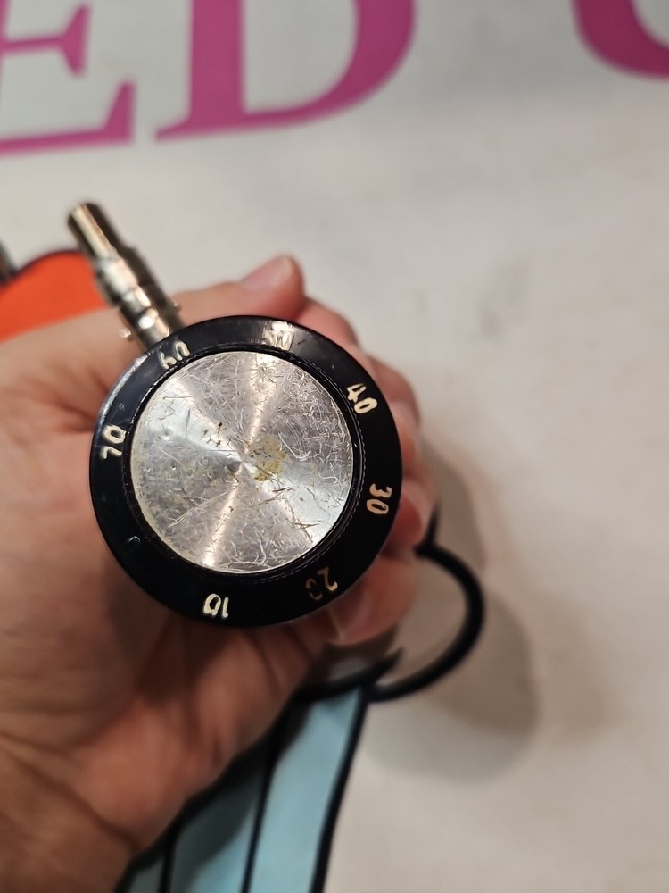 WAVETEK Model 7570 - Attenuator -