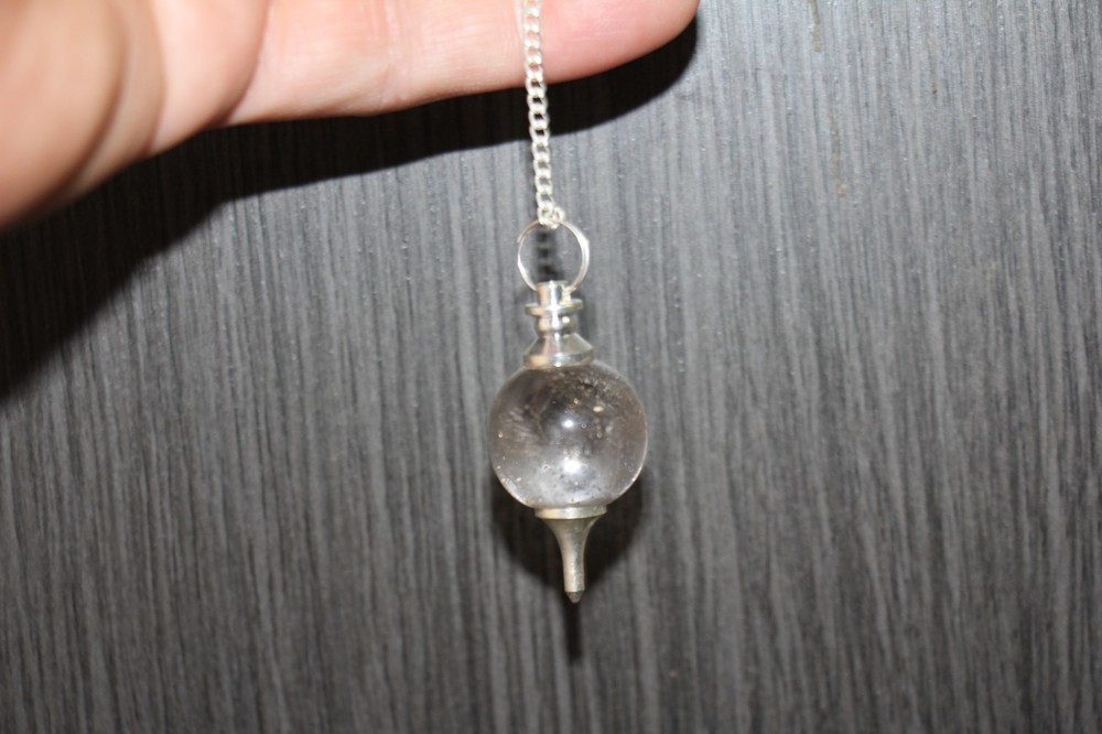 Clear White Quartz Sephoroton Ball Sphere Crystal Dowsing Pendulum Divination