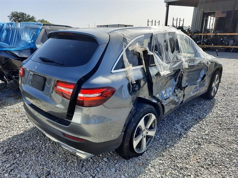 16 2016 MERCEDES GLC300 SRS RESTRAINT CONTROL MODULE 2059008518