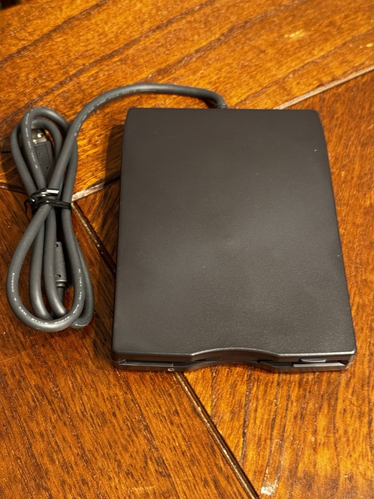 DELL Official External Floppy Drive Module Model No. FD-05PUB