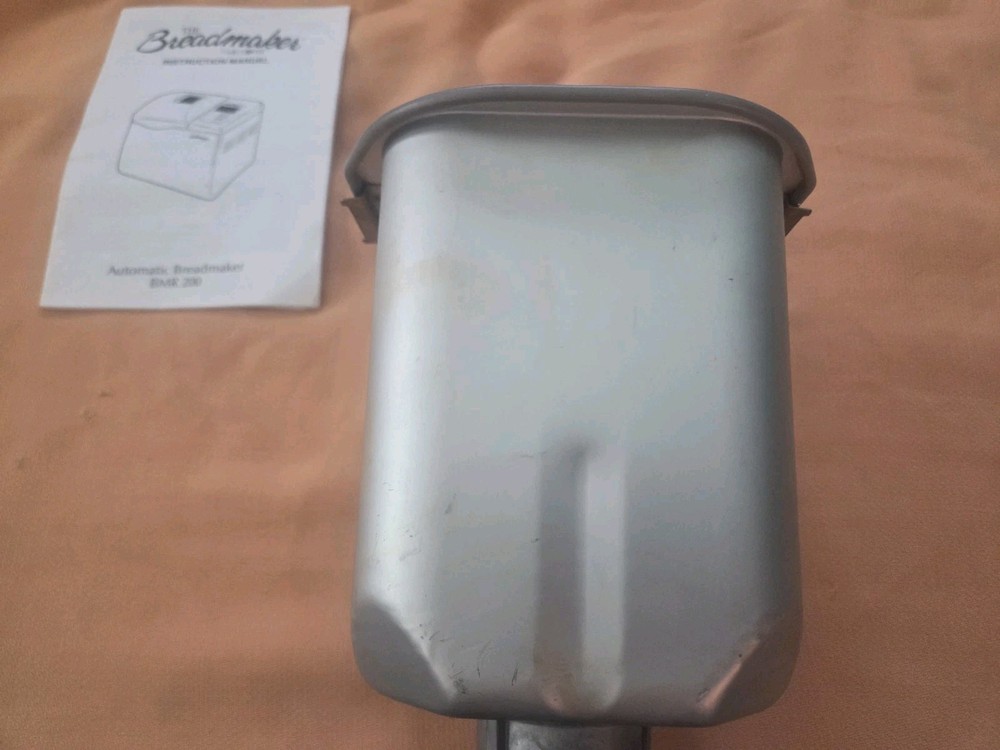 PAN , PADDLE & MANUAL FOR MR COFFEE BREAD MAKER MACHINE MODEL BMR200