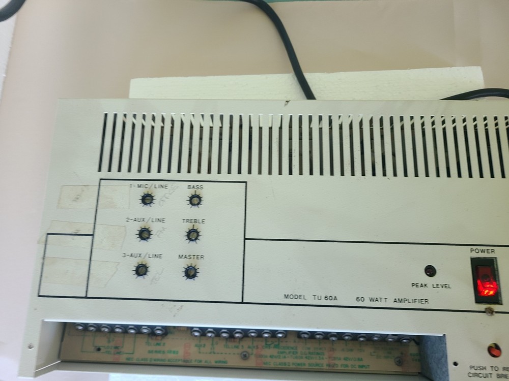 Bogen Model TU-60A 60 Watt Amplifier, Powers Up, AS IS UNTESTED