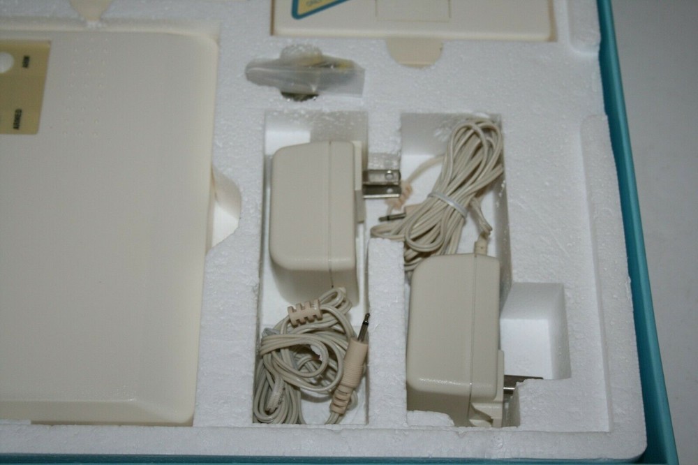 Amway Amgard Scout Model: E-8079 Complete Set Wireless Security Alarm System