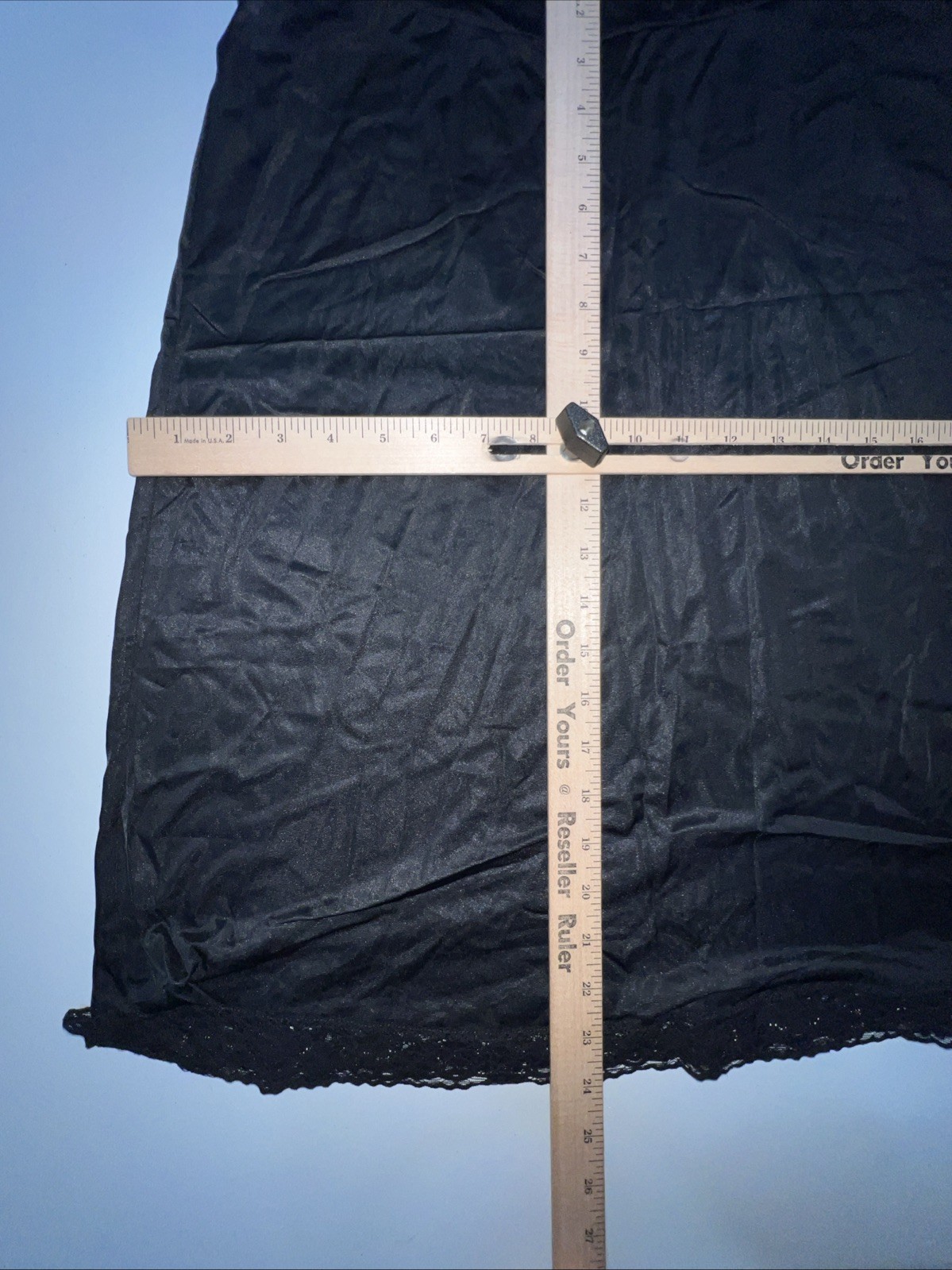 VTG 90s Vanity Fair Lace Trim Full Slip Dress 40 L Nylon Knee Length Black