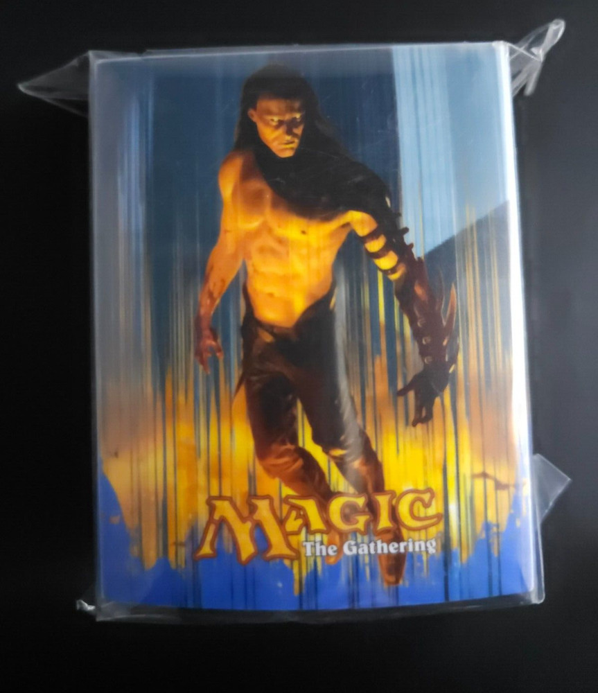 Magic The Gathering: Dragon's Maze Mirvos Top Loading Ultra Pro Deck Box