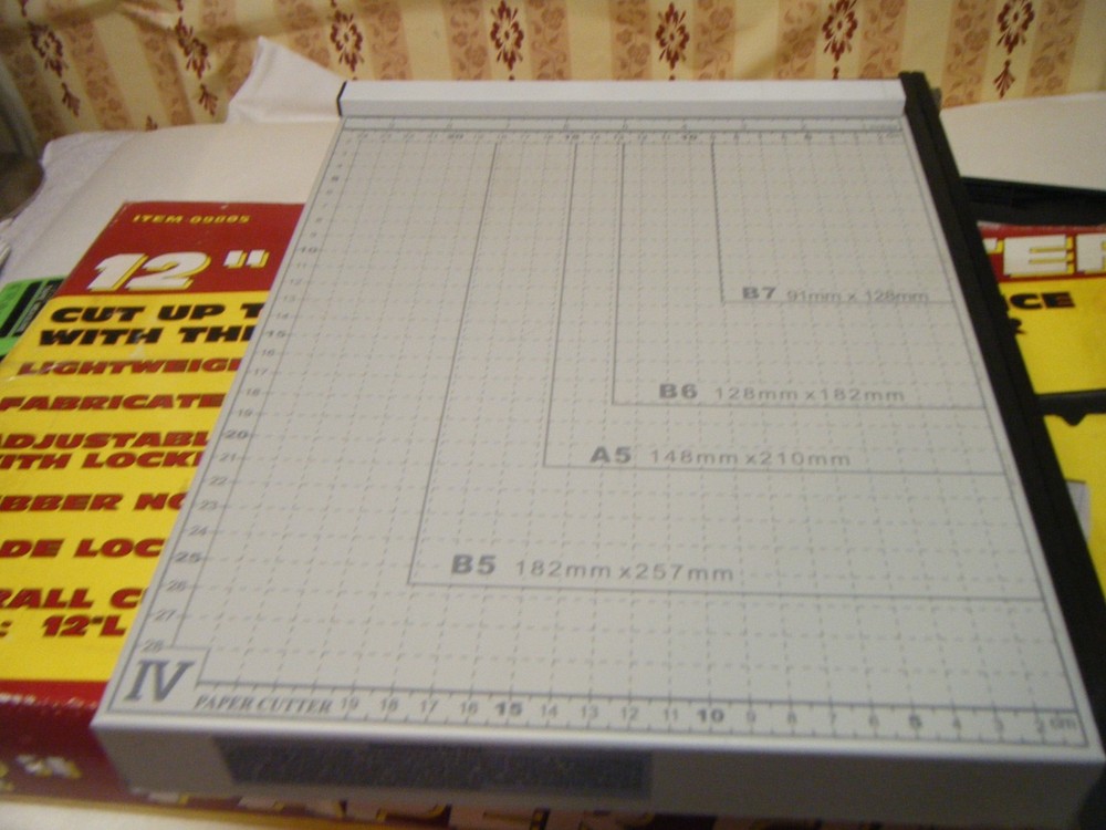 Paper Cutter 12" unused blade lock