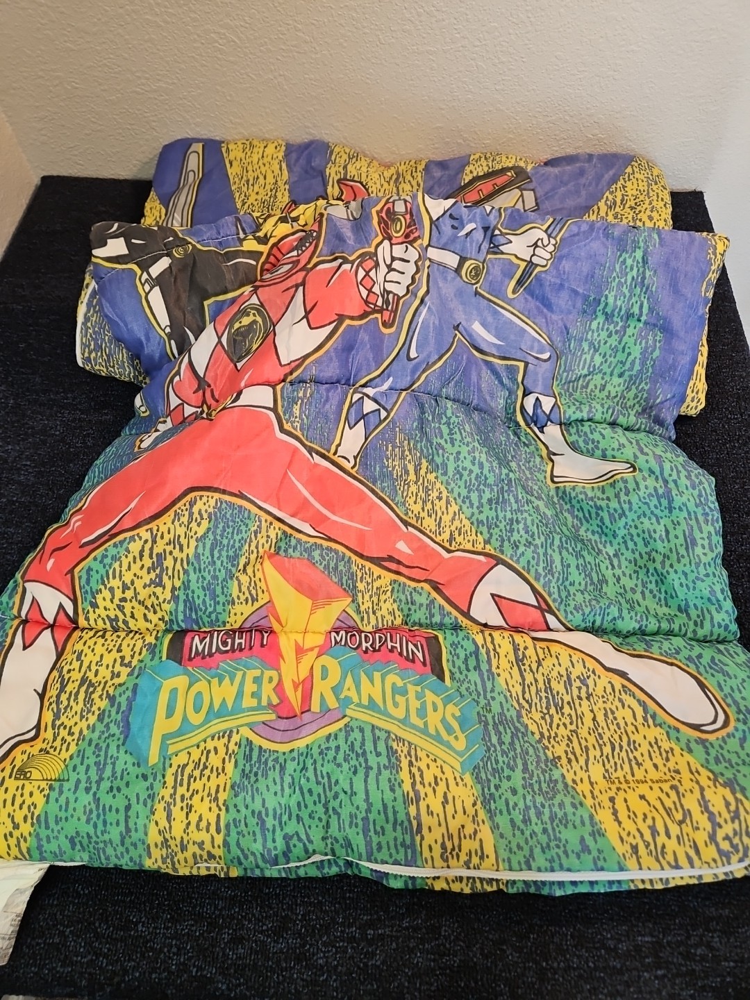 Vintage 1990s Mighty Morphin Power Rangers Kids Zip Up Sleeping Bag 30" x 57"