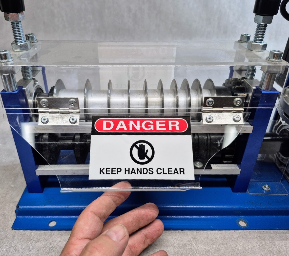 GARVEE 370W Auto Wire Stripper Machine 110V 1.5-32mm 1/16-1-1/4" 75ft/min Motor