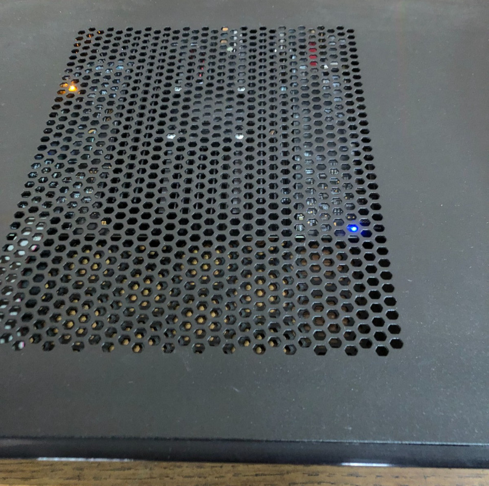 Control4 EA-5 Controller - Tested for Power