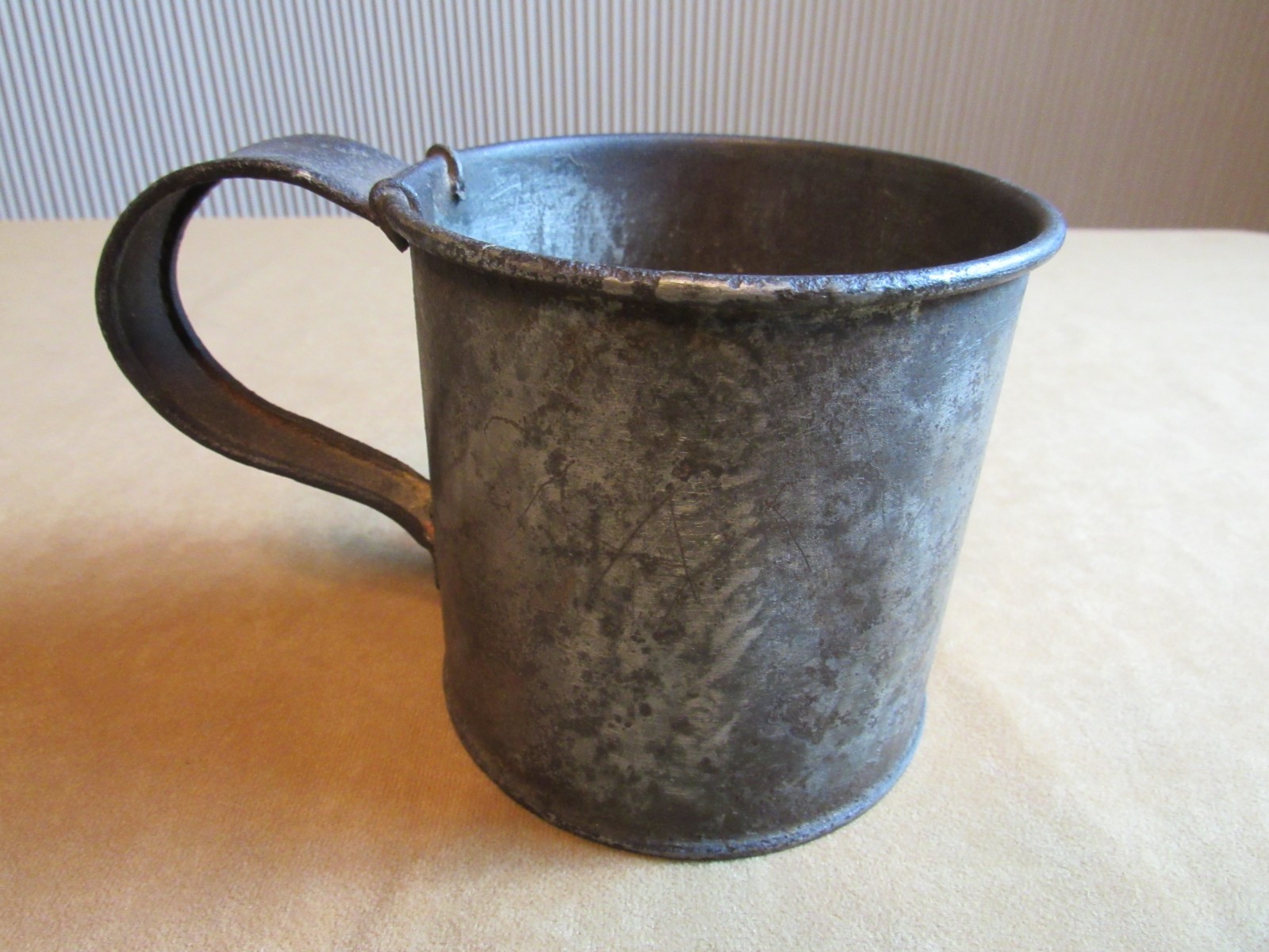 Antique Civil War Original Wire Handle Tin Mess cup 1860s