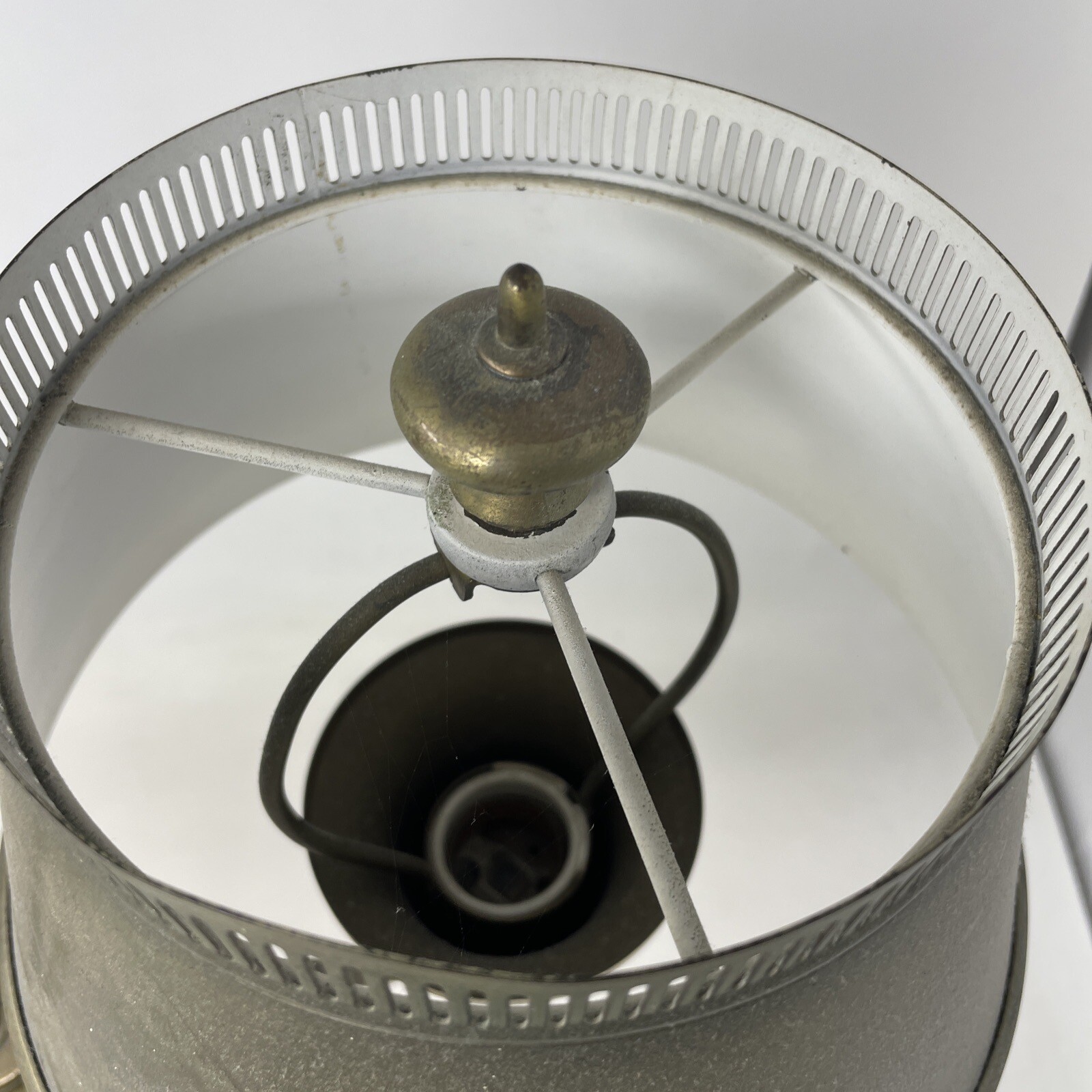 Vintage Mid-Century Modern Metal Student Table Desk Lamp Hollywood Regency