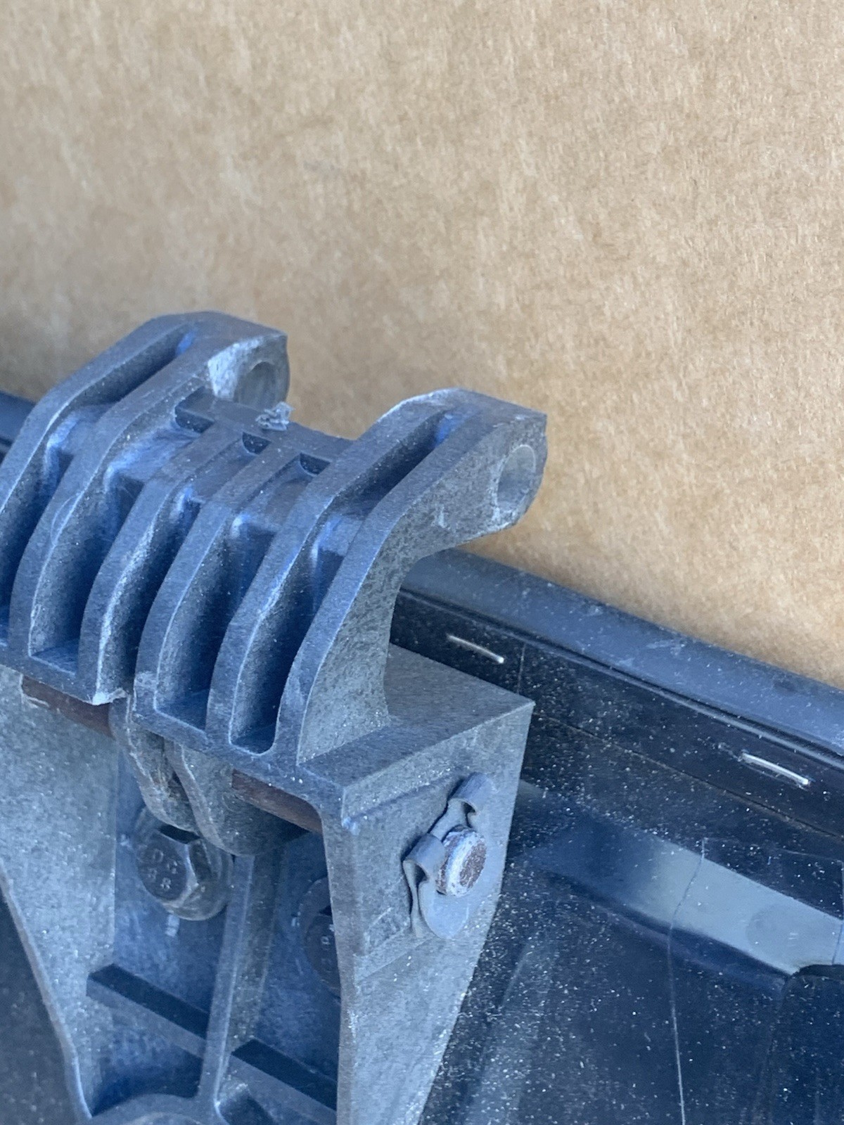 2006-2009 OEM Pontiac G6 Convertible Top Tonneau Cover Rear Boot Lid -chipped