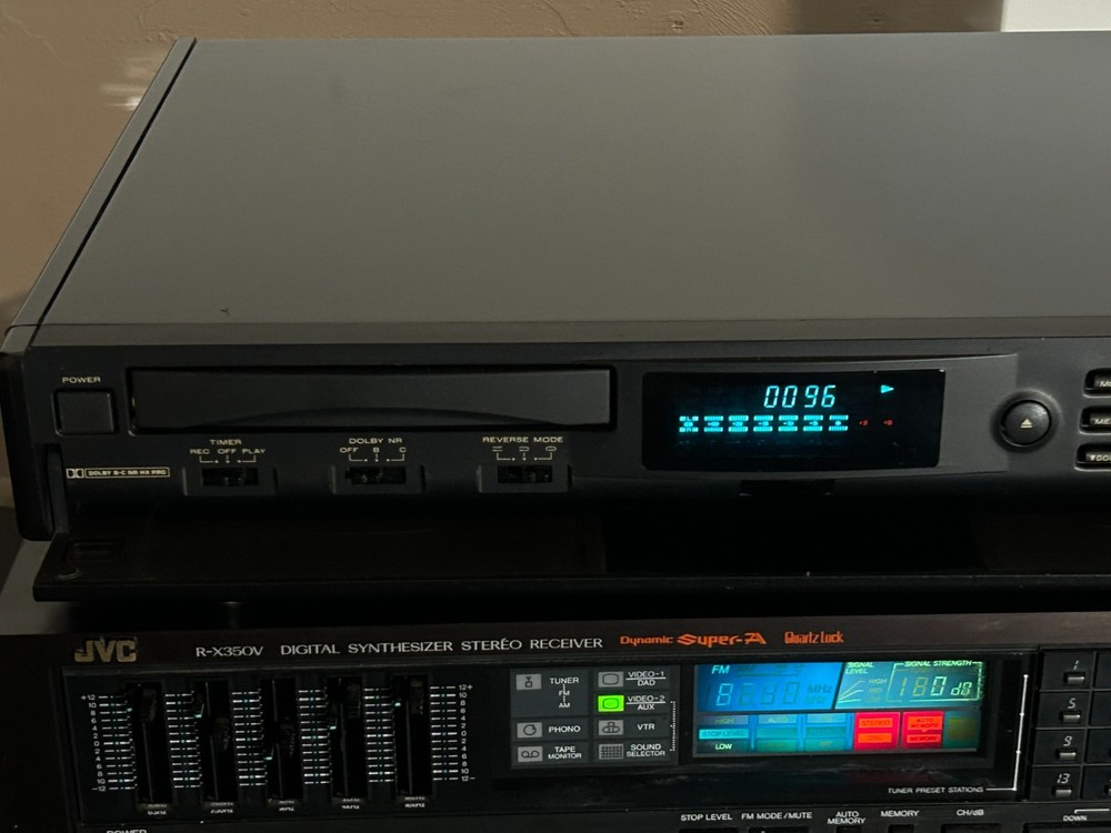 Working Marantz SD 2020U Cassette Deck SD2020 with a cool tape-loading tray