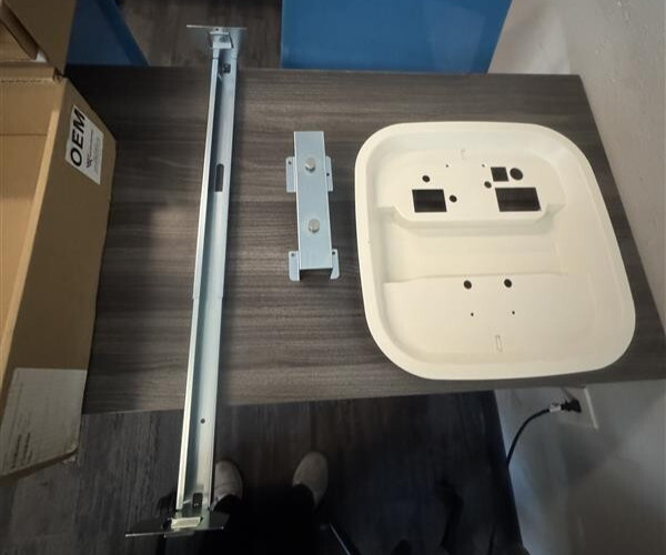 Universal Access Point Ceiling Mount Assembly (7683182-01)