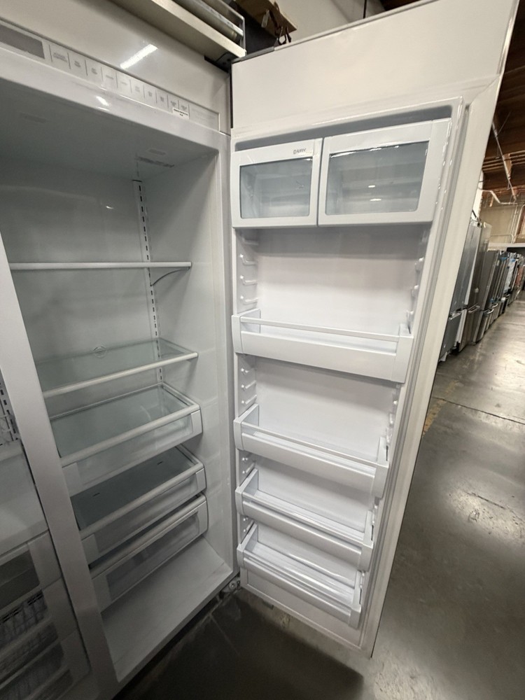 Viking Professional 42 Refrigerator - VCSB5423SS Scratch Dent Make Offer