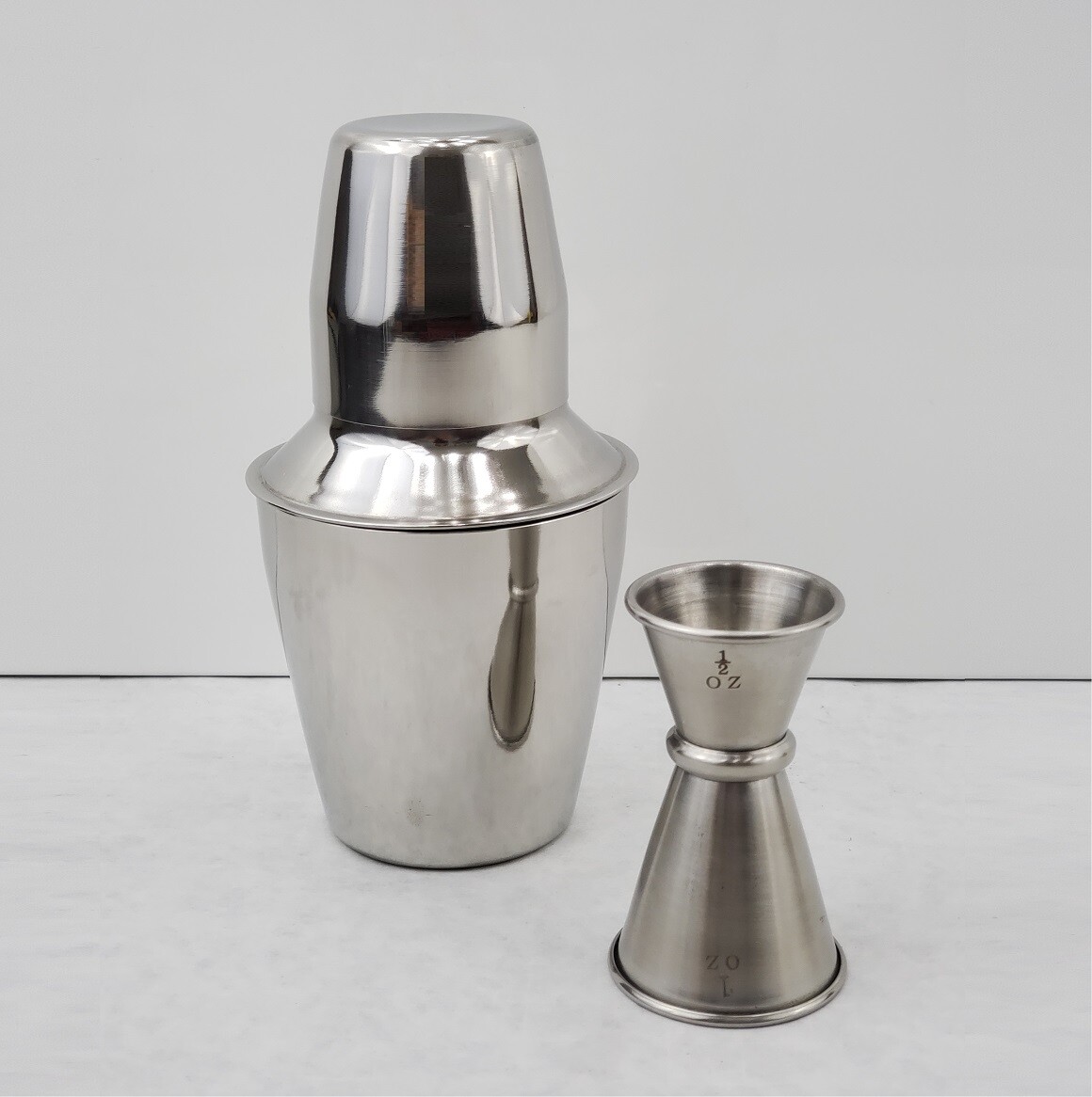 4 Piece Cheater Tin BAR COCKTAIL SHAKER & JIGGER Stainless Steel Mini Mixing Set