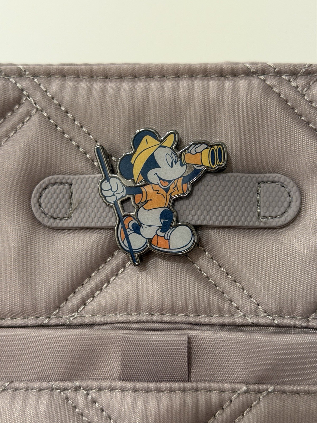 Lug Disney World Animal Kingdom Park Mickey Mouse Tree Of Life Skyliner Tote Bag