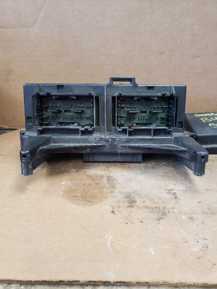 Chassis ECM Multifunction Front Control 2WD Fits 06 DURANGO 1248008