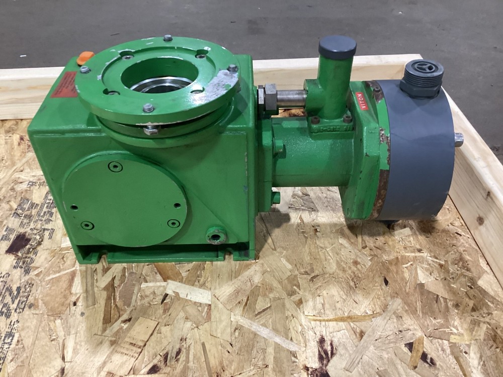 Alldos Metering Pump #100D138PR5*SI