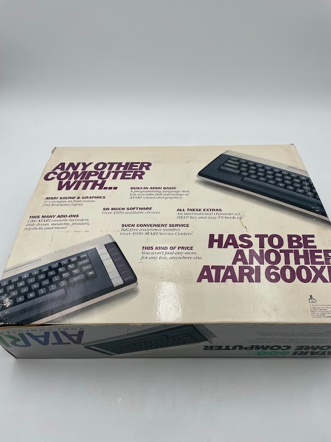 ATARI 600XL Home Computer New Worn Box