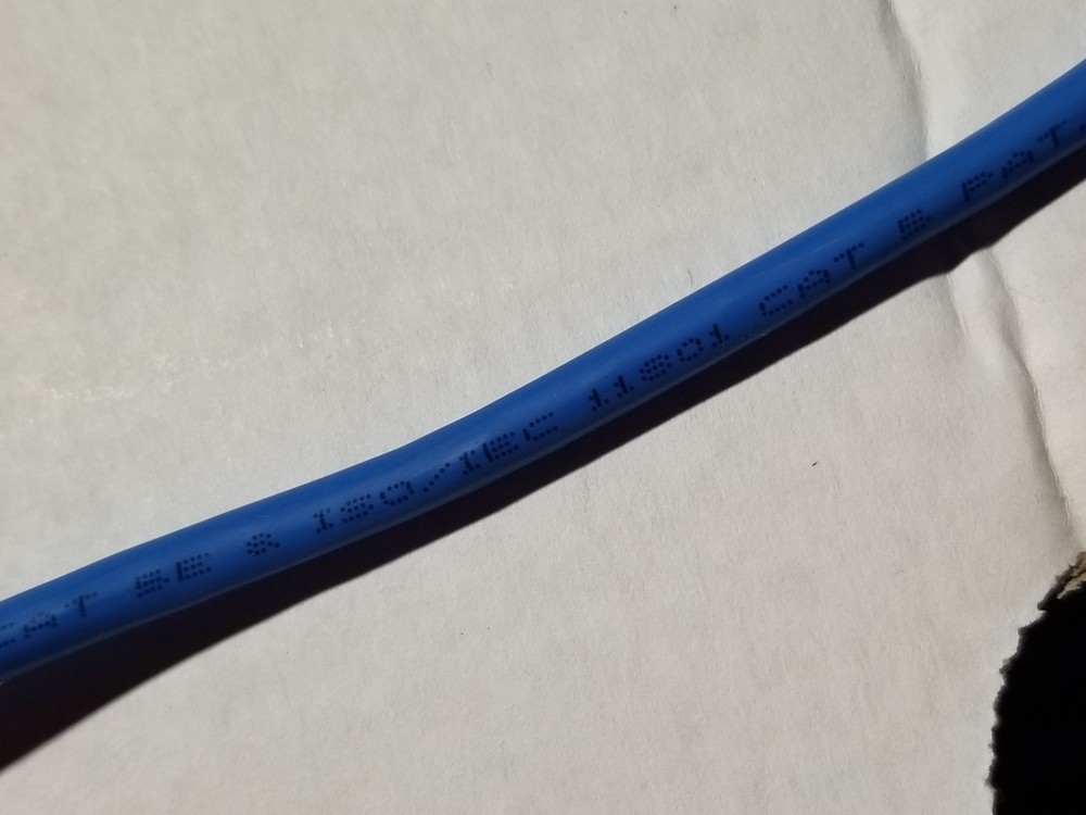 Berk-Tek 24/4P HyperPlus Cat5E Plenum U/UTP Network Cable Blue /100ft