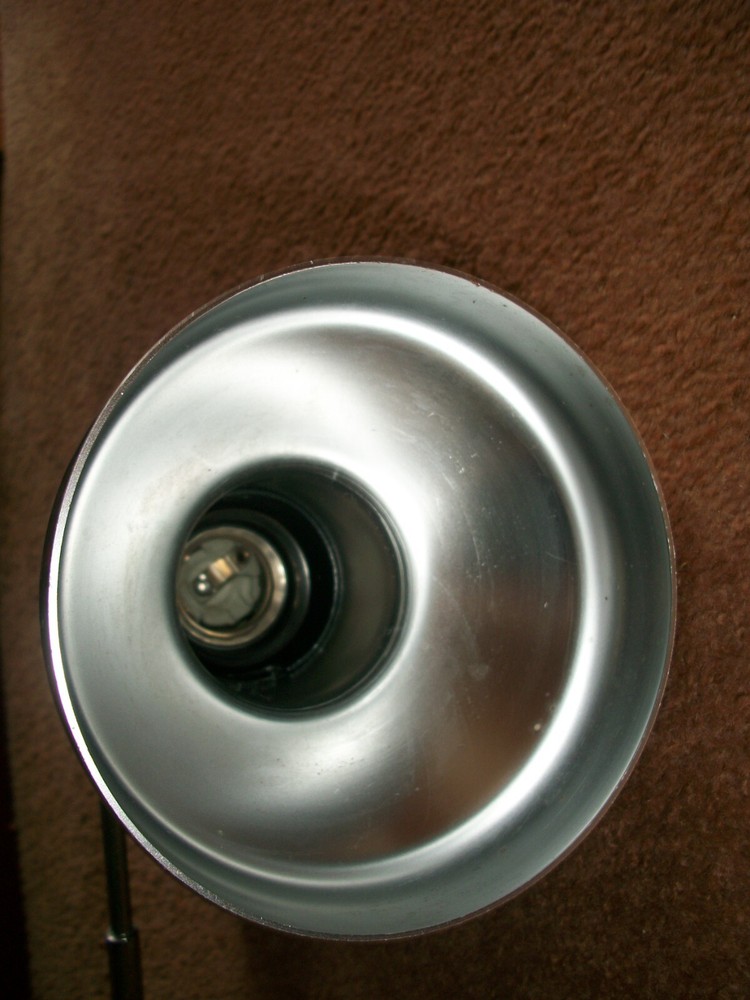 1950s Adjustable Clamp Lamp working