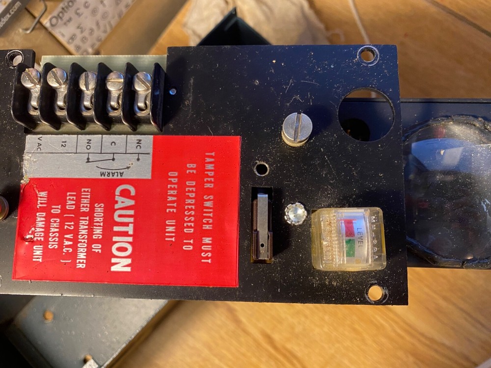 Vintage. Detection Systems (Model DS 401) Infared Motion Detector