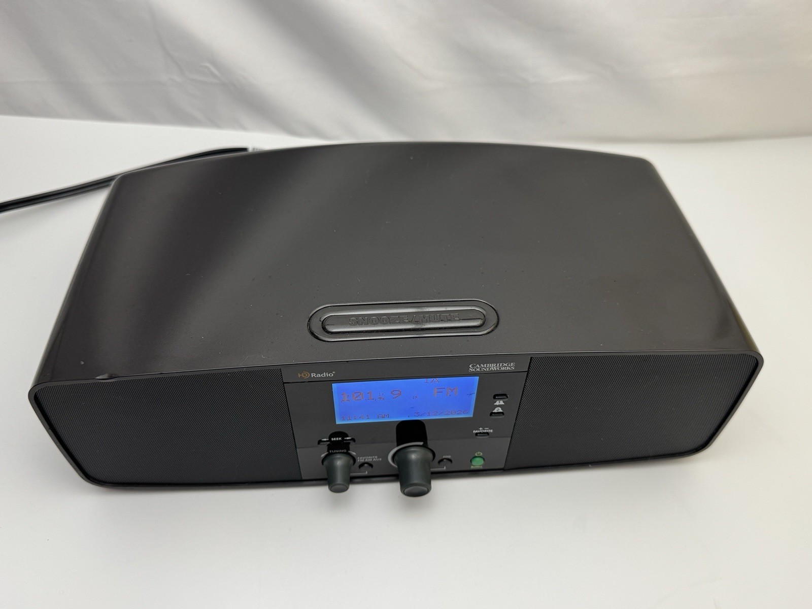 Cambridge Soundworks HD Radio 820HD No Remote Free shipping